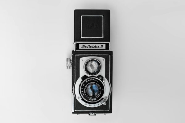 Film Fotoğraf Makineleri ile Zamansız Anılar
