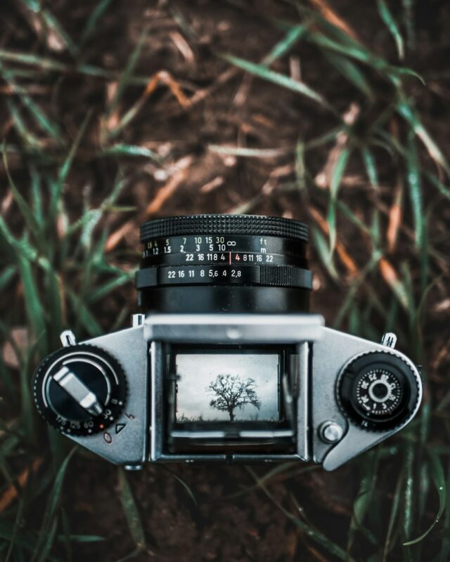 küçük fotoğraf makinesi